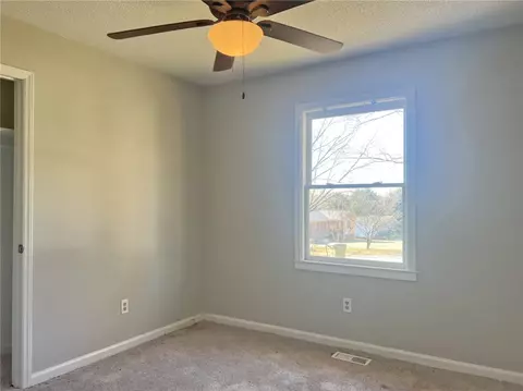 217 Amanda Dr, Central, SC 29630 photo 9
