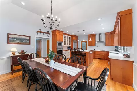118 Bartram Trl, Central, SC 29630 photo 11