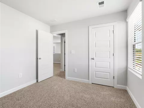 Bedroom - 704 Whitebark Dr, Pendleton, SC 29670 photo 6 of 8