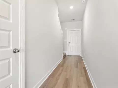 Entry Way - 704 Whitebark Dr, Pendleton, SC 29670 photo 1 of 5
