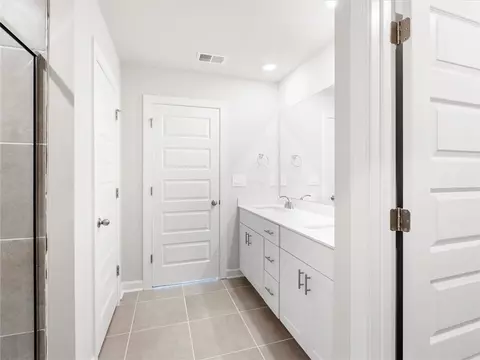 Entry Way - 704 Whitebark Dr, Pendleton, SC 29670 photo 5 of 5