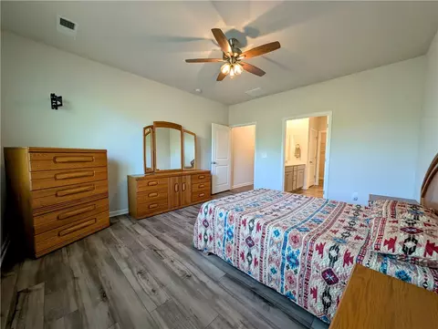 Bedroom - 344 Sliding Rock Dr, Pendleton, SC 29670 photo 1 of 5