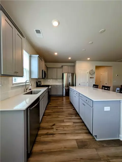 Kitchen - 344 Sliding Rock Dr, Pendleton, SC 29670 photo 3 of 4