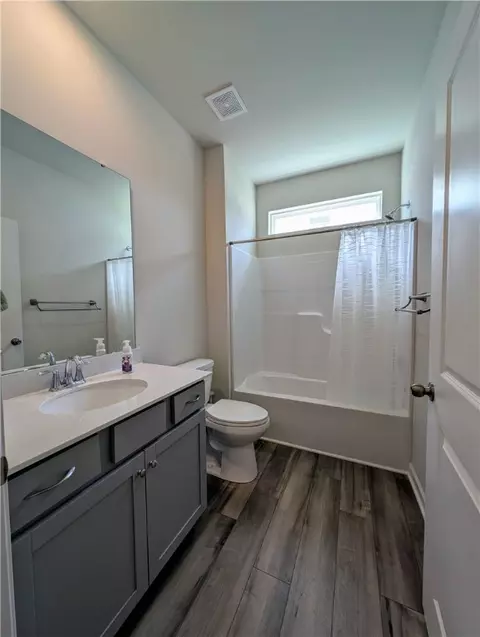 Bath - 344 Sliding Rock Dr, Pendleton, SC 29670 photo 2 of 2