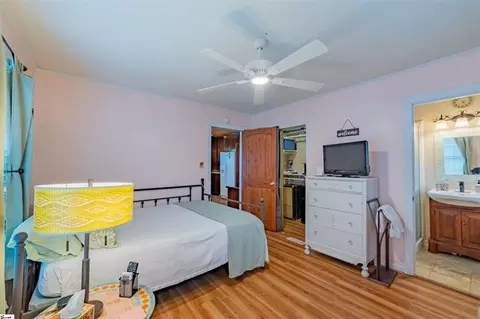 13 Park St, Pelzer, SC 29669 photo 10
