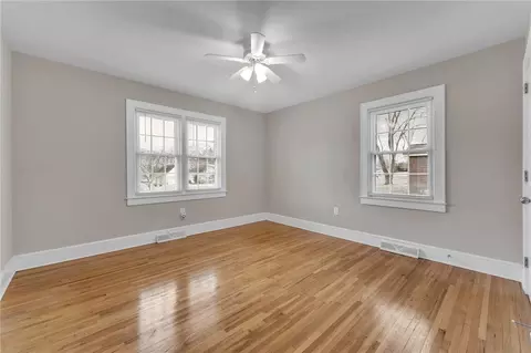 Bedroom - 1611 E Calhoun St, Anderson, SC 29621 photo 3 of 4