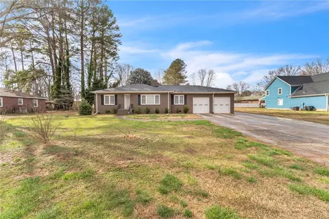 Other - 1611 E Calhoun St, Anderson, SC 29621 photo 2 of 6
