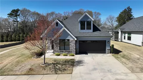 108 Stanbury Dr, Clemson, SC 29631