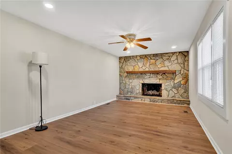 Living - 1003 Gravley Rd, Pickens, SC 29671 photo 3 of 7