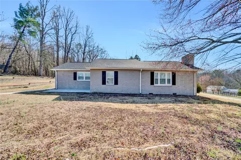 Exterior - 1003 Gravley Rd, Pickens, SC 29671 photo 2 of 2