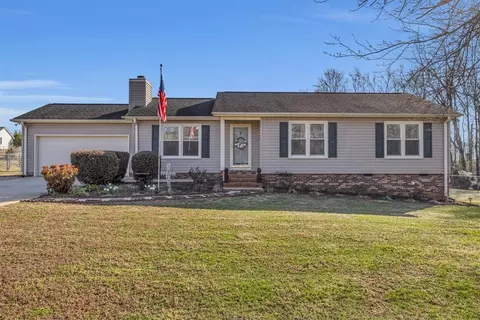 523 Jenna Ln, Piedmont, SC 29673