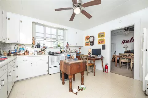 Kitchen - 7 Smith St, Ware Shoals, SC 29692 photo 1 of 3