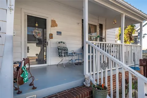 Exterior - 7 Smith St, Ware Shoals, SC 29692 photo 1 of 2