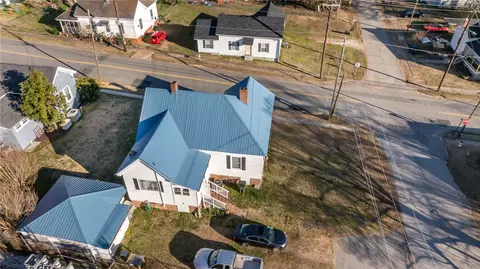 View/Area - 7 Smith St, Ware Shoals, SC 29692 photo 1 of 2