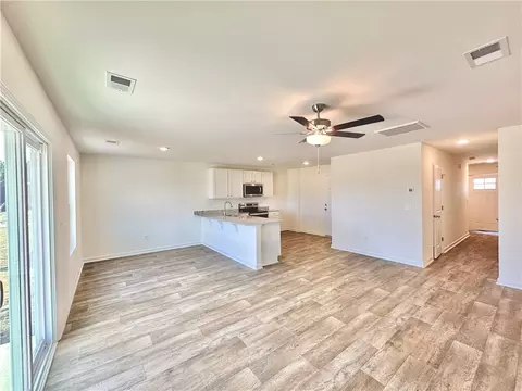 599 Seaborn Cir, Pendleton, SC 29670 photo 5