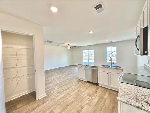 599 Seaborn Cir, Pendleton, SC 29670 photo 8