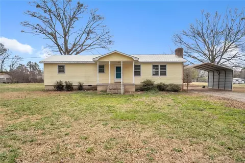 110 Dove Ln, Williamston, SC 29697