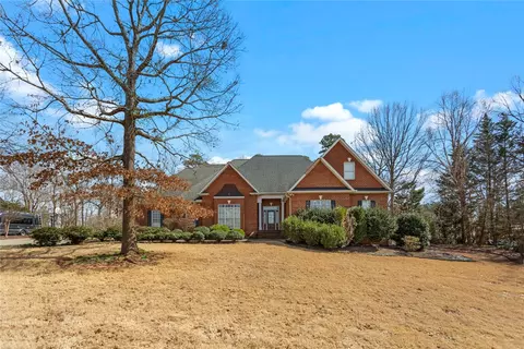 200 Oakmont Dr, Anderson, SC 29621