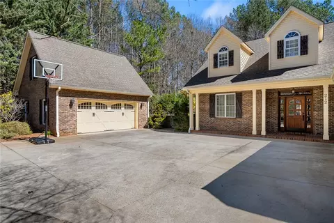 Exterior - 212 Morgan Dr, Central, SC 29630 photo 1 of 8