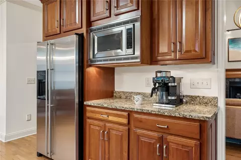 Kitchen - 212 Morgan Dr, Central, SC 29630 photo 3 of 6