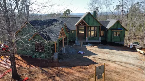 959 Cliffs Vista Pkwy, Six Mile, SC 29682