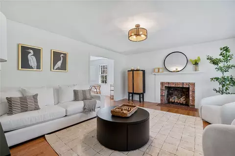 115 Mitchell Ave, Clemson, SC 29631 photo 2