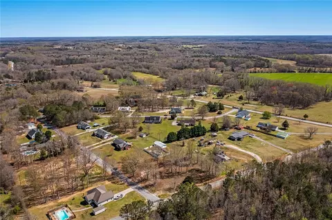 407 Will Hanks Rd, Honea Path, SC 29654 photo 10