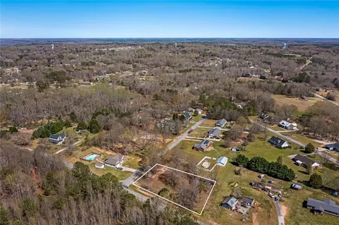 407 Will Hanks Rd, Honea Path, SC 29654 photo 8