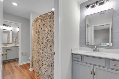 Bath - 1007 Waterside Dr, Easley, SC 29642 photo 1 of 4