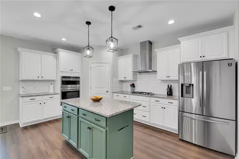 Kitchen - 1007 Waterside Dr, Easley, SC 29642 photo 2 of 3