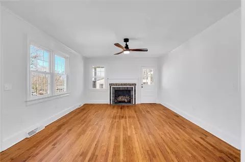202 Washington Ave, Easley, SC 29640 photo 7