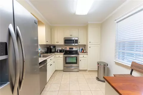 Kitchen - 388 Micasa Dr, Pendleton, SC 29670 photo 1 of 2