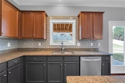 136 Berwick Ct, Easley, SC 29642 photo 17