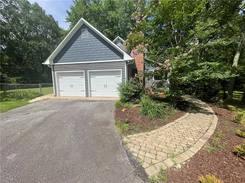 236 Issaqueena Dr, Central, SC 29630 photo 5