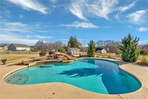 202 Avendell Dr, Easley, SC 29642 photo 30