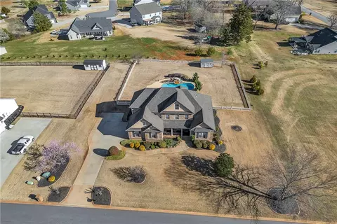 202 Avendell Dr, Easley, SC 29642 photo 36