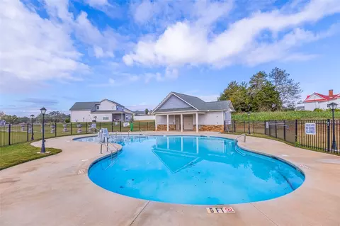 Exterior - 330 Sliding Rock Dr, Pendleton, SC 29670 photo 4 of 5
