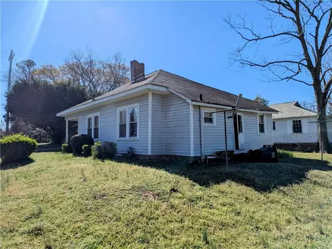 Exterior - 107 Trussell St, Honea Path, SC 29654 photo 1 of 1