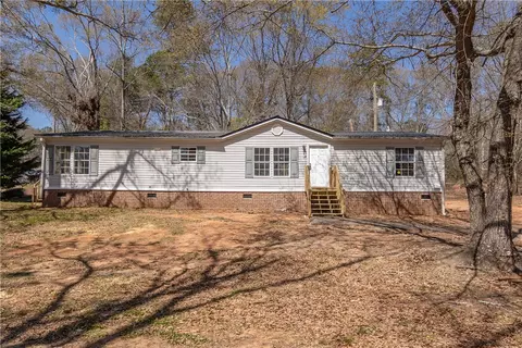 203 Helen Dr, Anderson, SC 29626