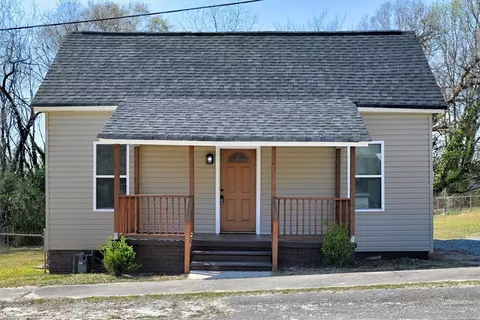 21 Mcgee St, Belton, SC 29627