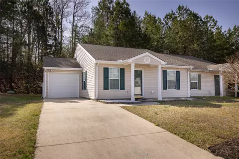 332 Oak Knoll Ct, Seneca, SC 29678
