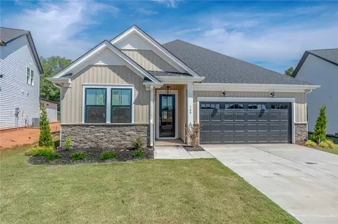 140 Laurel Oak Dr, Anderson, SC 29621