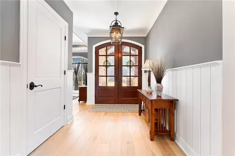 Entry Way - 111 Northshores Dr, Seneca, SC 29672 photo 2 of 6