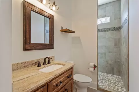 Bath - 102 Misty Oaks Ln, Pendleton, SC 29670 photo 1 of 4