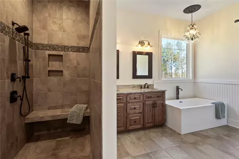 Bath - 102 Misty Oaks Ln, Pendleton, SC 29670 photo 4 of 4