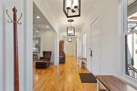 Entry Way - 102 Misty Oaks Ln, Pendleton, SC 29670 photo 2 of 3