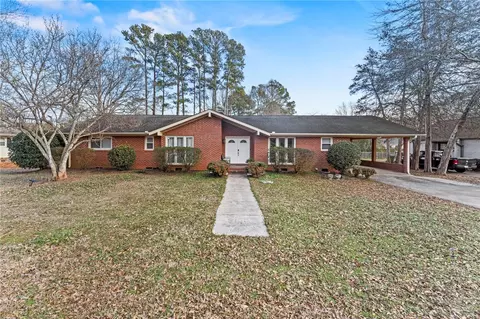 104 Carolina Dr, Clemson, SC 29631