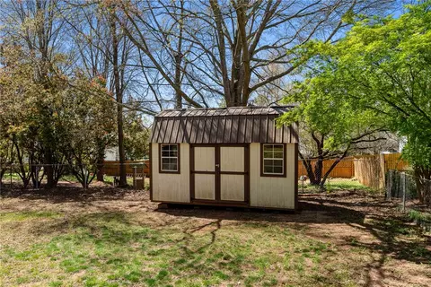 Exterior - 212 Dayton Dr, Easley, SC 29642 photo 5 of 7