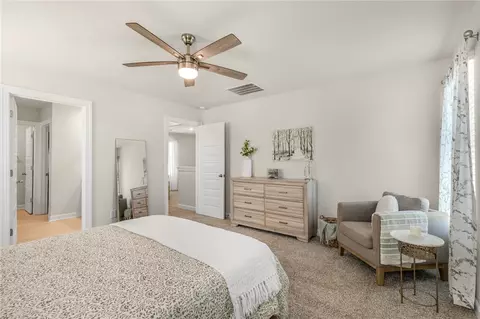 Bedroom - 134 Longleaf Ln, Pendleton, SC 29670 photo 2 of 6