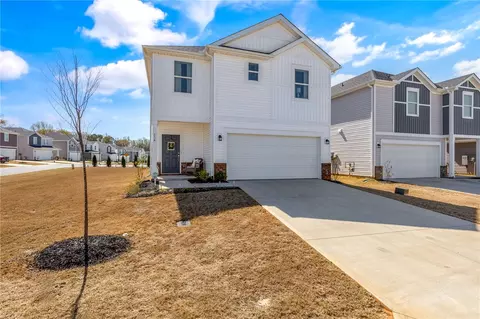 Exterior - 134 Longleaf Ln, Pendleton, SC 29670 photo 3 of 8